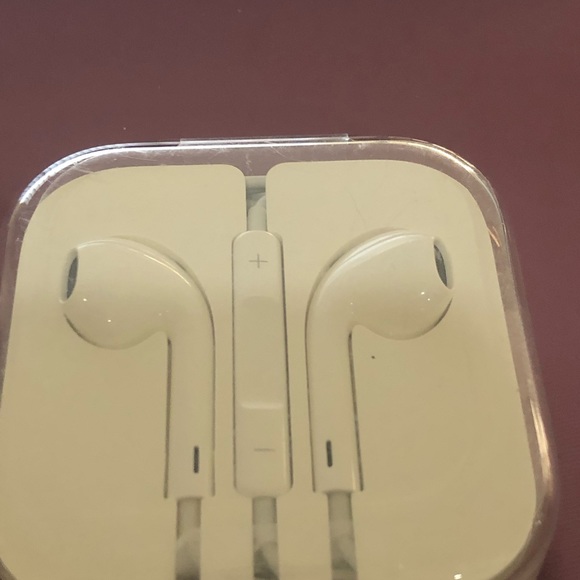 ๐ฑNew For Apple iPhone Wired 3.5MM Earbuds Headset - Picture 2 of 11